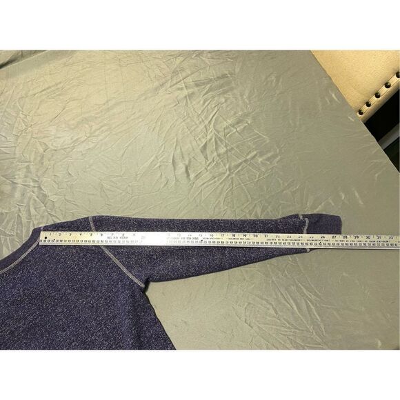 New England Patriots Sweater Womens Medium BLUE Pullover Crewneck NFL Football - Picture 5 of 5